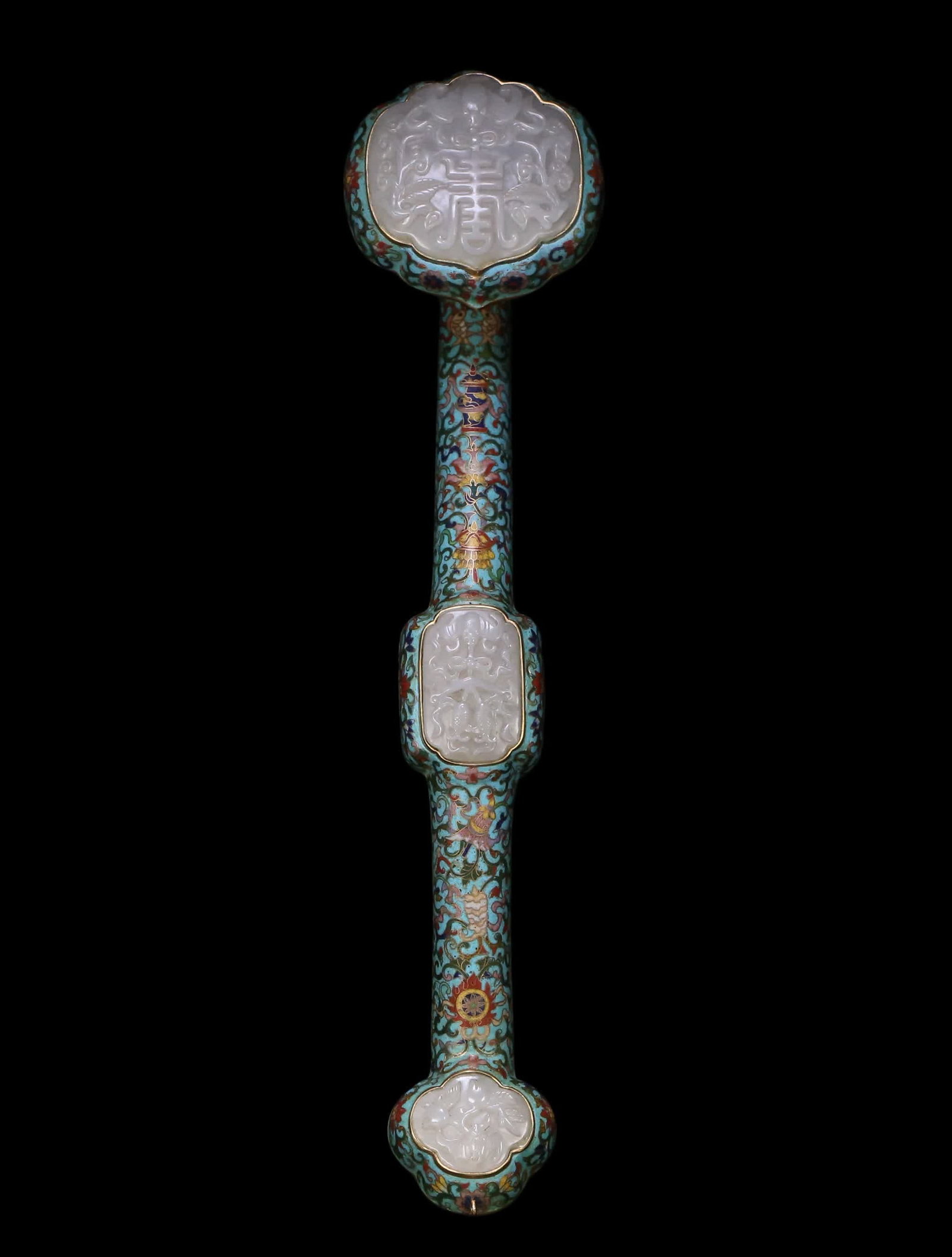A Qing Dynasty Qianlong year cloisonneinlaid Hetian jade Fushou pattern ruyi ornament (1 of 9)