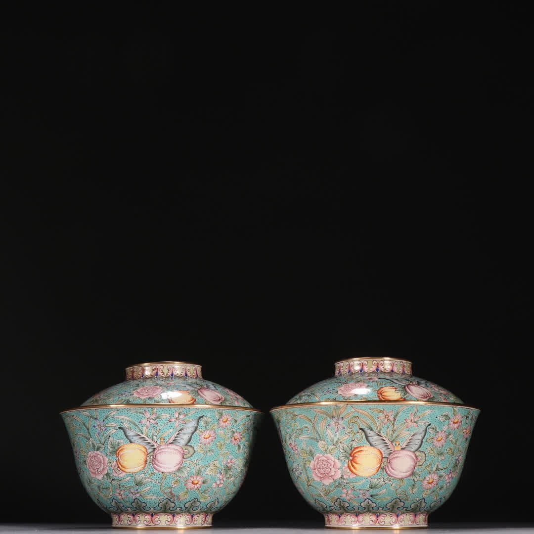 A pair of Qing Dynasty copper gilt painting enamel flower and fruit pattern bowls (1 of 9)