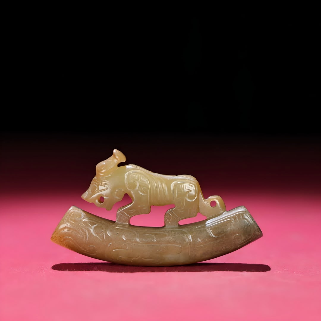 A piece of Han Dynasty jade tiger lezi (1 of 9)
