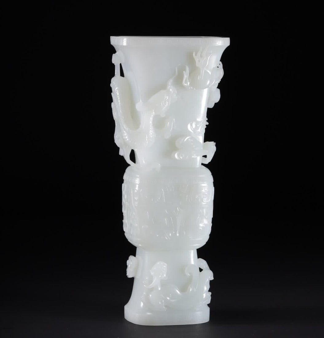 A Qing Dynasty Hetian jade dragon pattern flower cup: Qing Dynasty Hetian jade dragon pattern flower cup SIZE: 18.2x7.5x4.5cm W:505g (The Dimensions Of All Batches Are Manually Measured.If You Need More Detailed Information, Please Contact Our Customer S