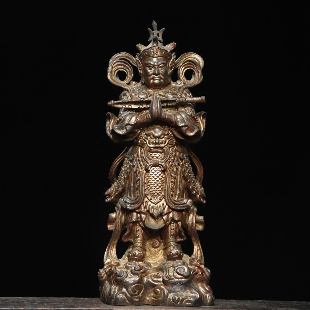 A Qing Dynasty copper clay gold Vetuo statue: Qing Dynasty copper clay gold Wei Tuo statue SIZE: H:41cm W:15cm T:12cm W:4.5kg (The Dimensions Of All Batches Are Manually Measured.If You Need More Detailed Information, Please Contact Our Customer 