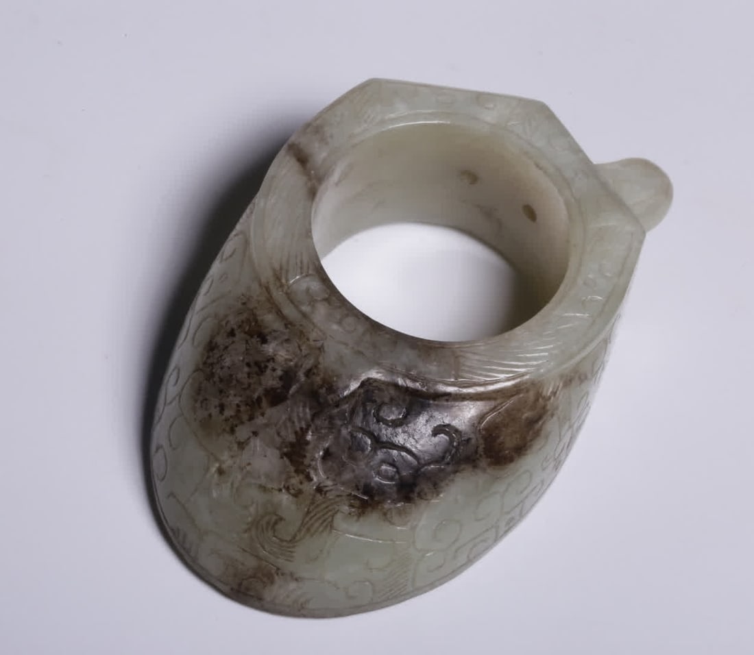 A piece of ancient Hetian jade seed material with brown Qin chicken heart pendant (1 of 9)