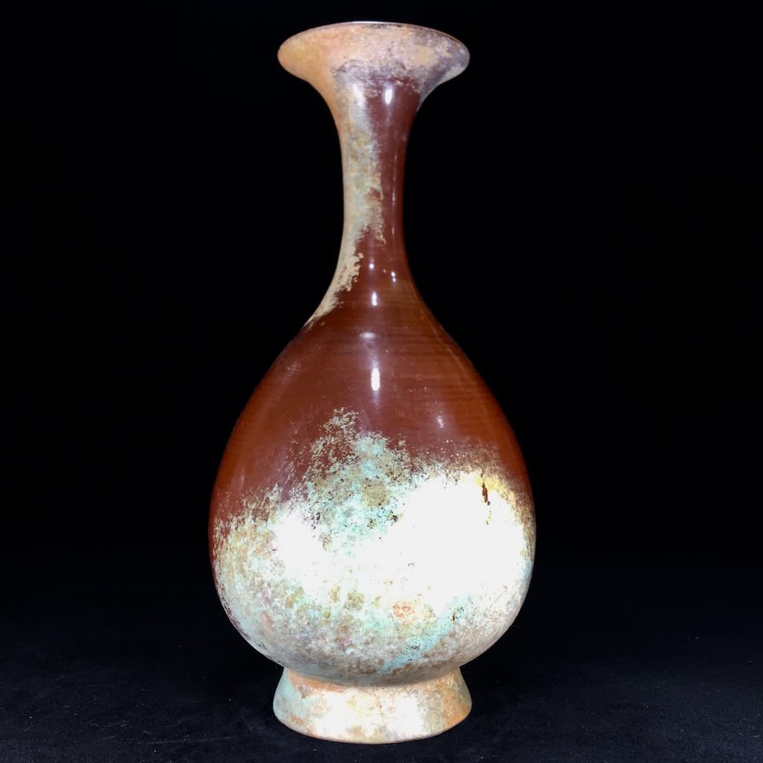 A Song Ding porcelain jade pot spring vase (1 of 9)
