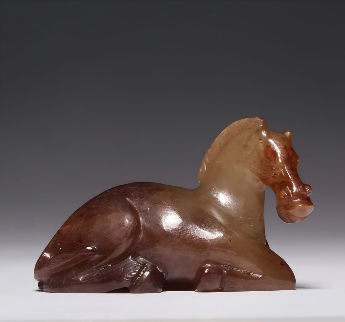 A Song and Yuan Dynasty Hetian jade reclining horse ornament (1 of 6)