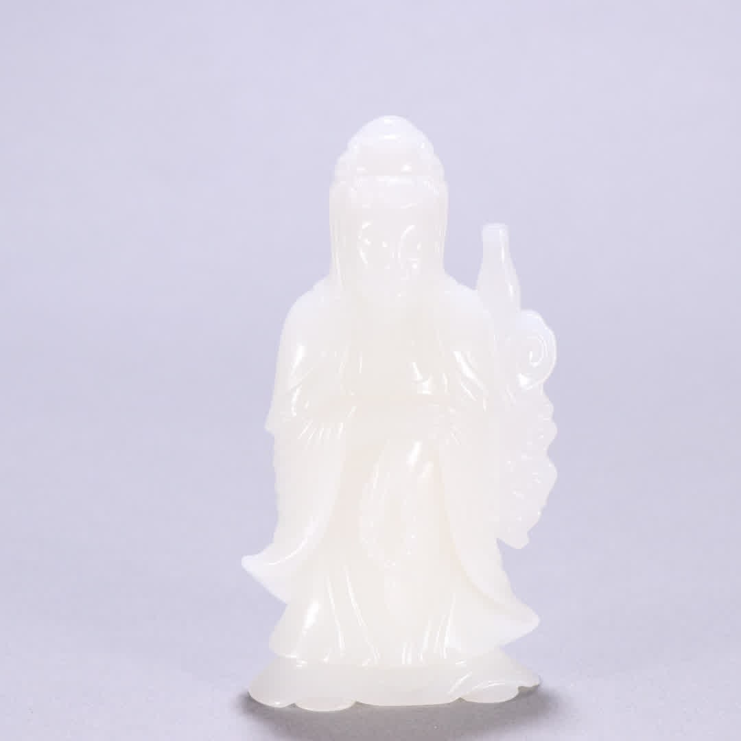 A statue of Guanyin in Hetian jade in the Qing Dynasty: Qing Dynasty Hetian jade Guanyin statue SIZE: H:9.4cm W:5cm W:117.5g (The Dimensions Of All Batches Are Manually Measured.If You Need More Detailed Information, Please Contact Our Customer Service Bef