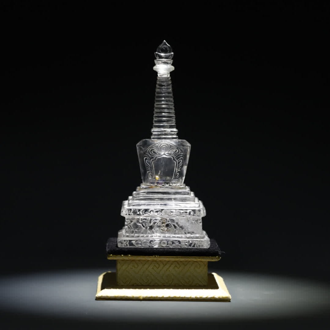 A Qing Dynasty crystal pagoda (1 of 10)