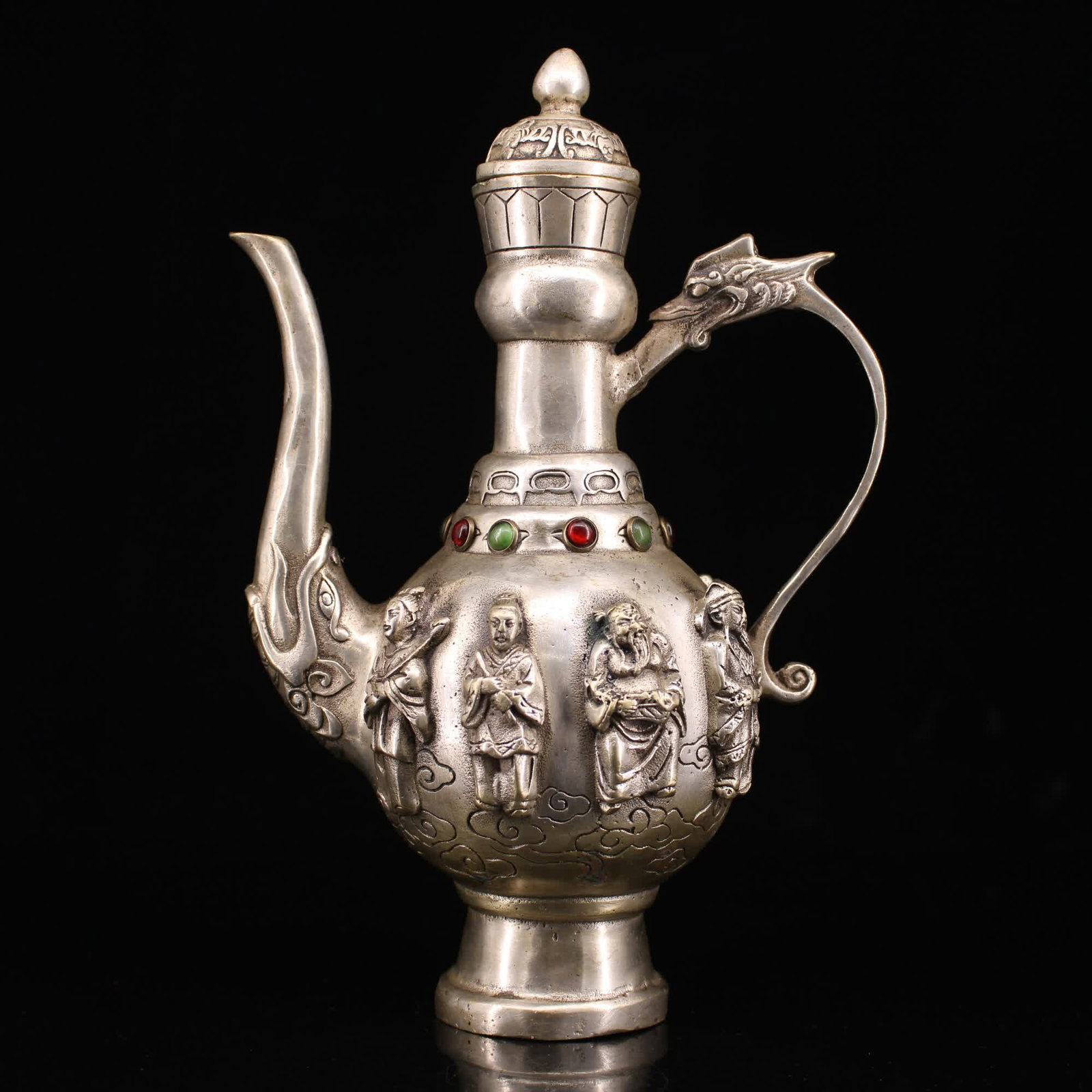 A Qing Dynasty gem-inlaid silver Eight Immortals wine pot: Qing Dynasty inlaid gemstone gilt silver Eight Immortals wine pot SIZE: W:858g H:22cm W:15cm (The Dimensions Of All Batches Are Manually Measured.If You Need More Detailed Information, Please Contact 