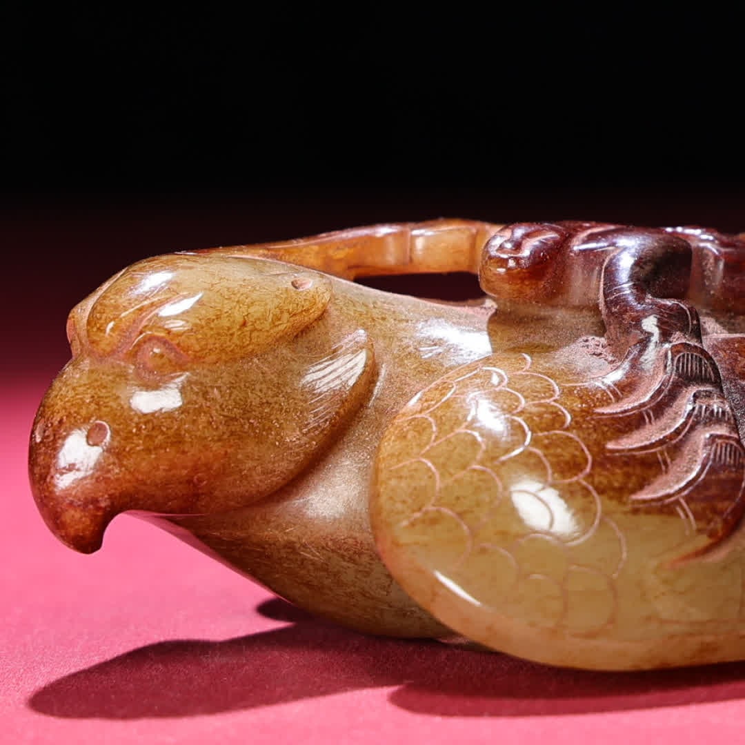 A Han Dynasty jade phoenix bird handle - 2