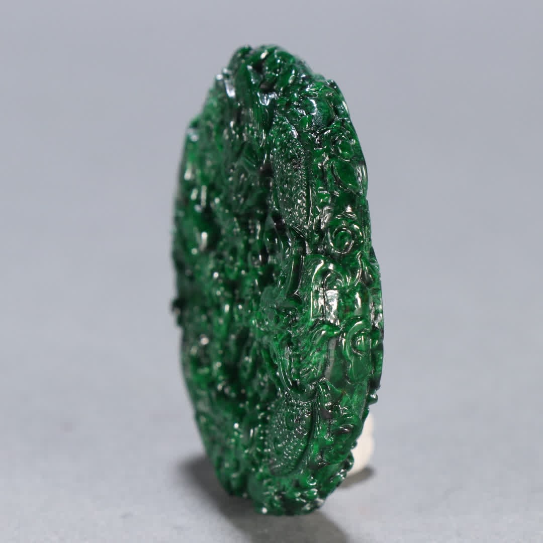 A jade dragon pattern hanging - 4