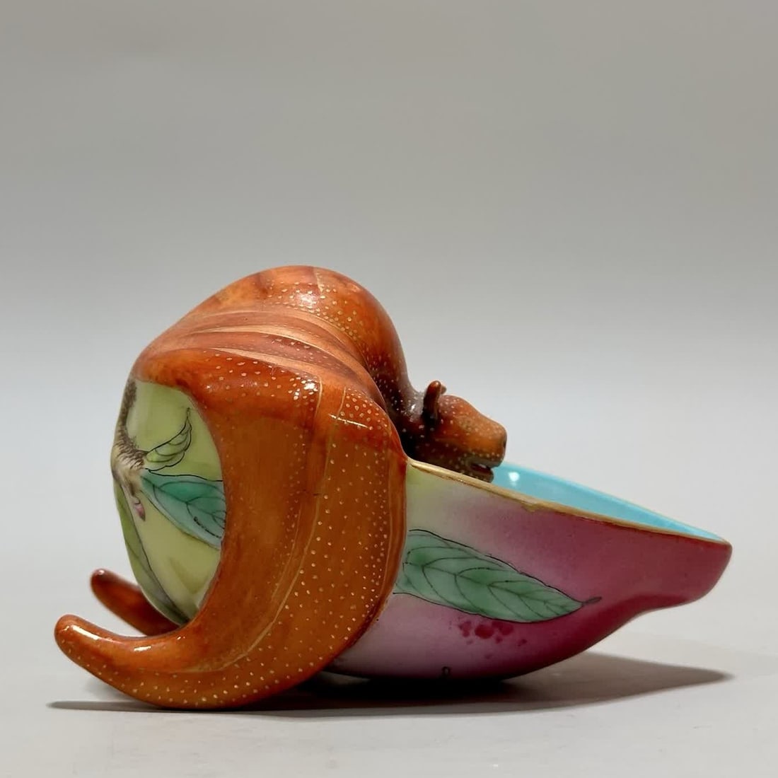 A Qianlong year bat longevity peach pastel gold-painted water bowl (1 of 9)