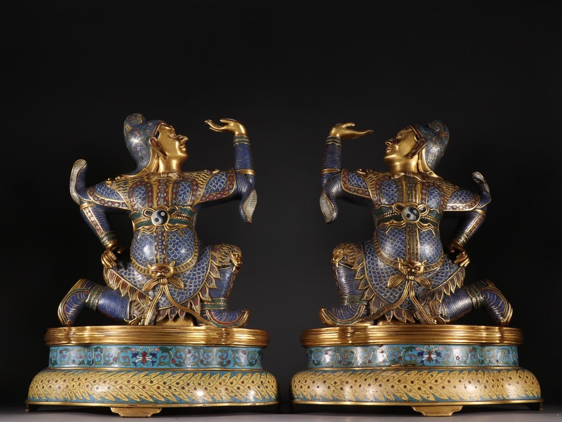 A pair of Qing Dynasty copper gilt cloisonneenamel figure ornaments: A pair of copper gilt cloisonneenamel figure ornaments in the Qing Dynasty SIZE: H: 35cm W: 27cm Single W: 6.85kg (The Dimensions Of All Batches Are Manually Measured.If You Need More Detailed Informa