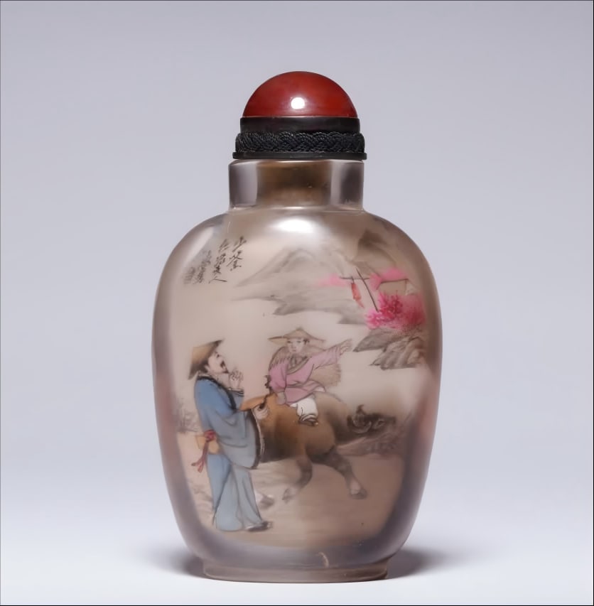 A snuff bottle of late Qing Dynasty Ye Zhongsan painted character stories in crystal (1 of 6)