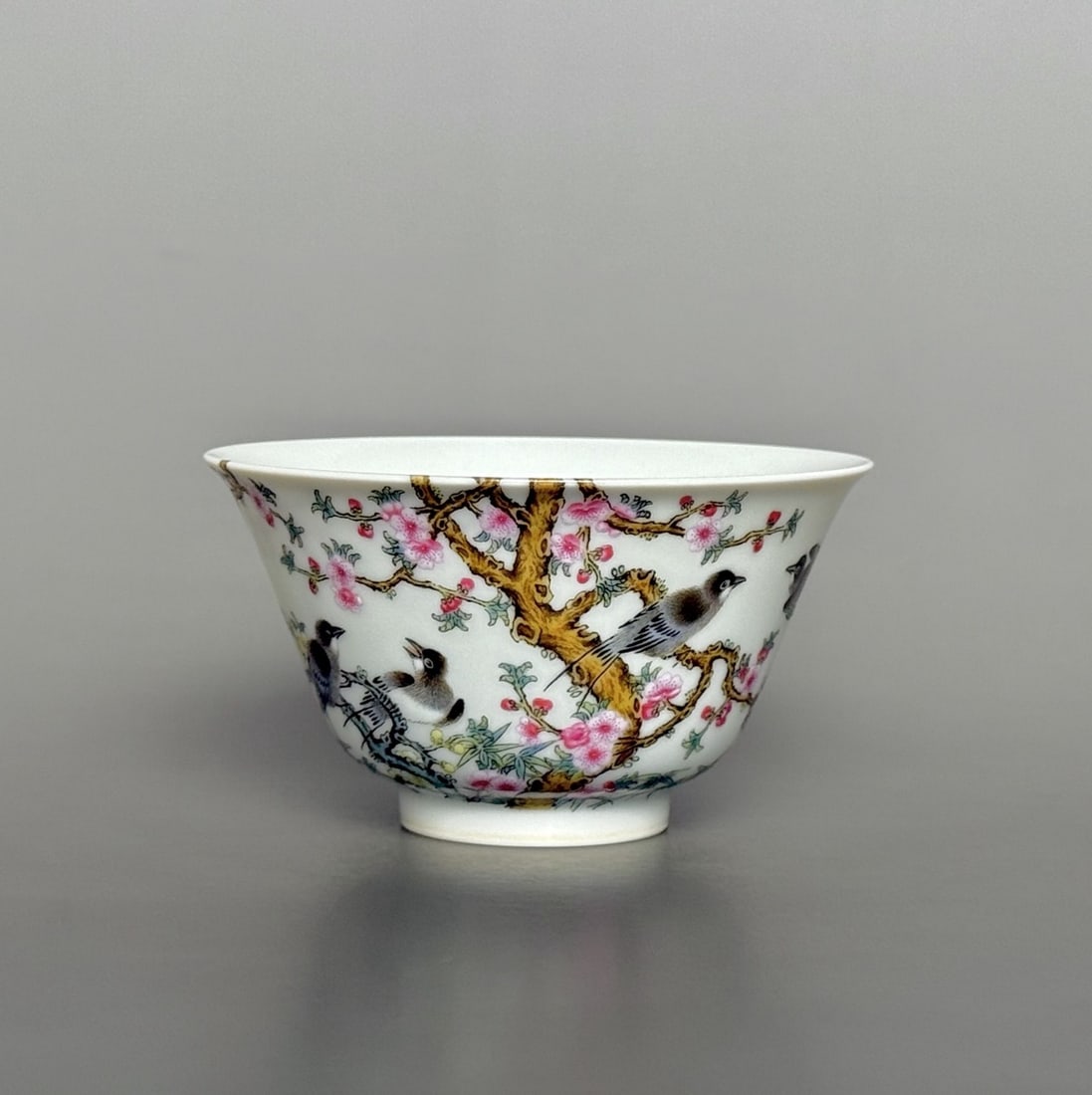 An Exquisite Enamel Flower and Bird Pattern with poem Cup: An Exquisite Enamel Flower and Bird Pattern with poem Cup Qing Dynasty, China Yongzheng Six-character Mark Size:4.9cmx8.8cm (The Dimensions Of All Batches Are Manually Measured.If You Need More