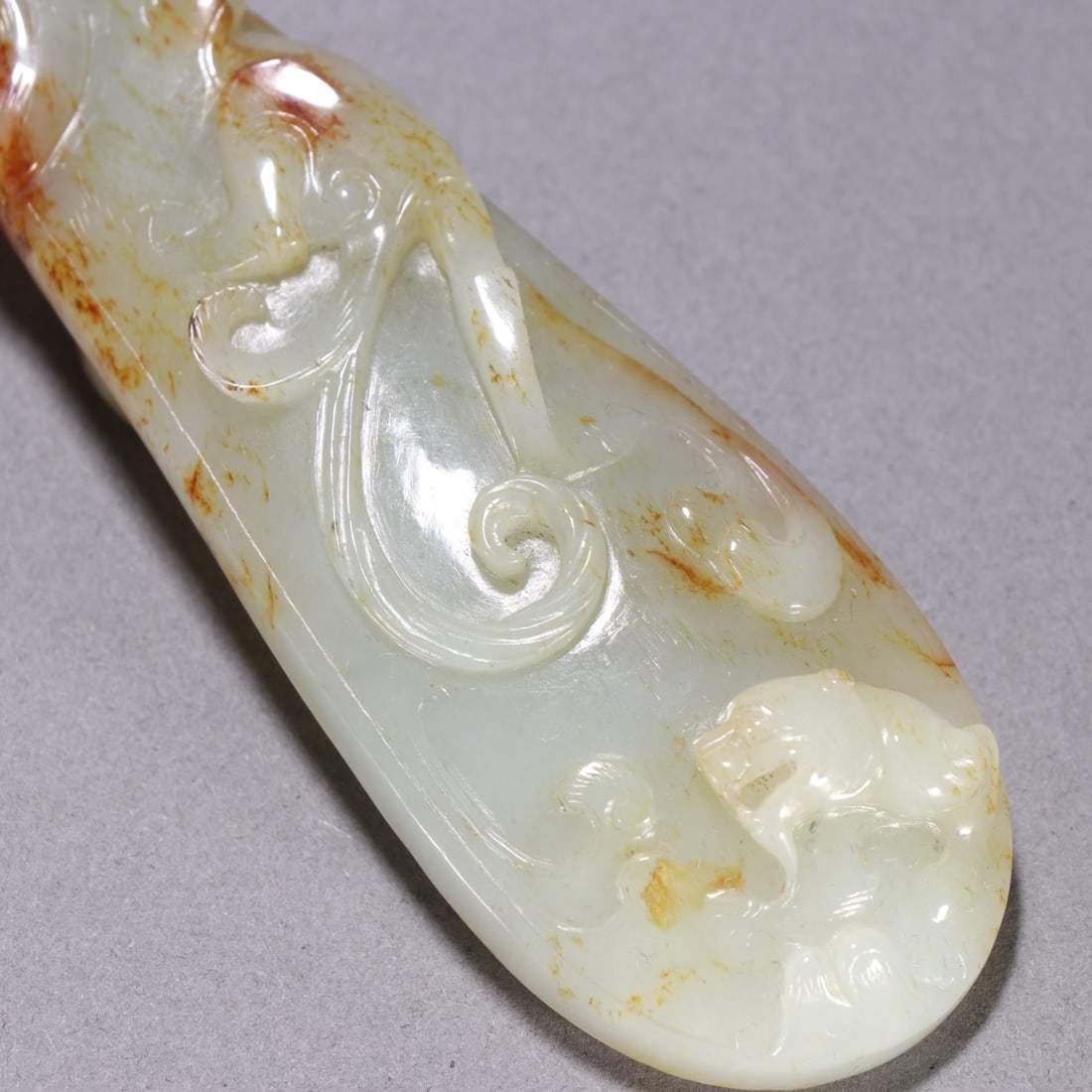An Exquisite White Jade Dragon Pattern Hook - 3