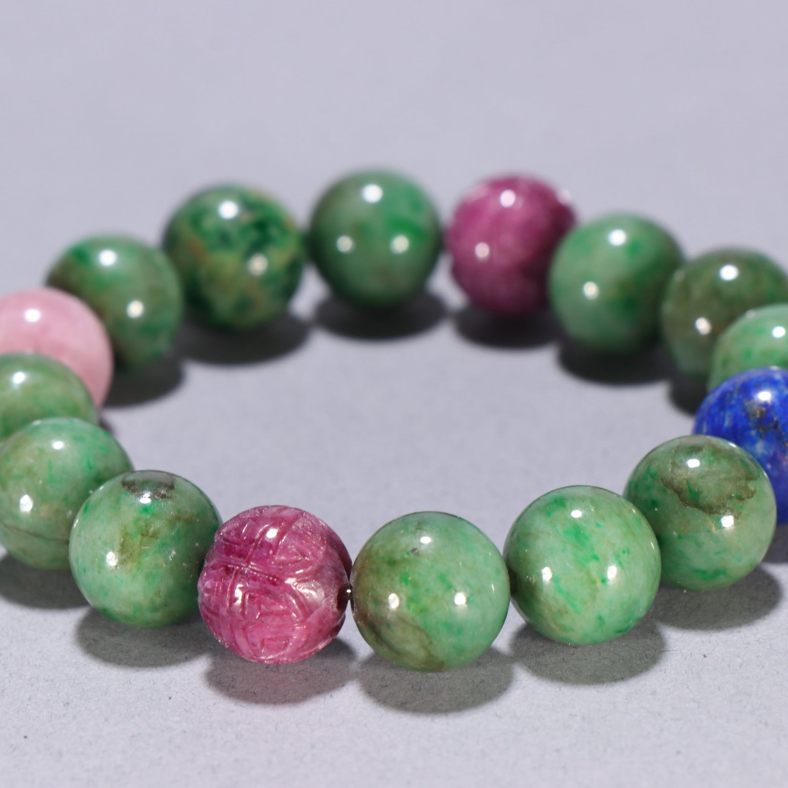 An Exquisite Jadeite Bracelets - 4