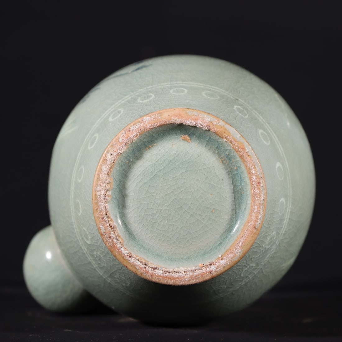 An Exquisite Celadon Crane Pattern Vase - 9