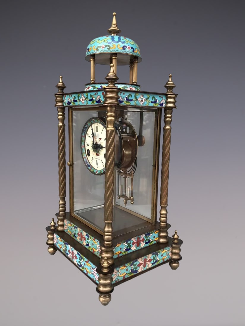 An Exquisite Bronze Lotus Pattern Clock - 4