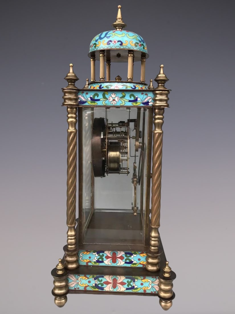 An Exquisite Bronze Lotus Pattern Clock - 5