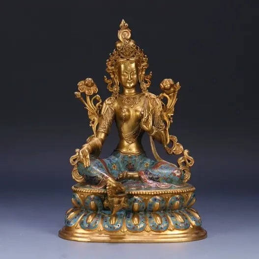 A beautiful Qing Dynasty cloisonn?? Tara statue: Qing Dynasty cloisonne Tara statueSIZE:H:21cm 14.4x10cm W:1350g(The Dimensions Of All Batches Are Manually Measured.If You Need More Detailed Information, Please Contact Our Customer Service Before Bi