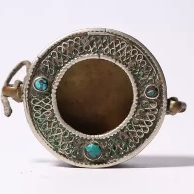 A beautiful Qing Dynasty portable Gawu box (1 of 9)