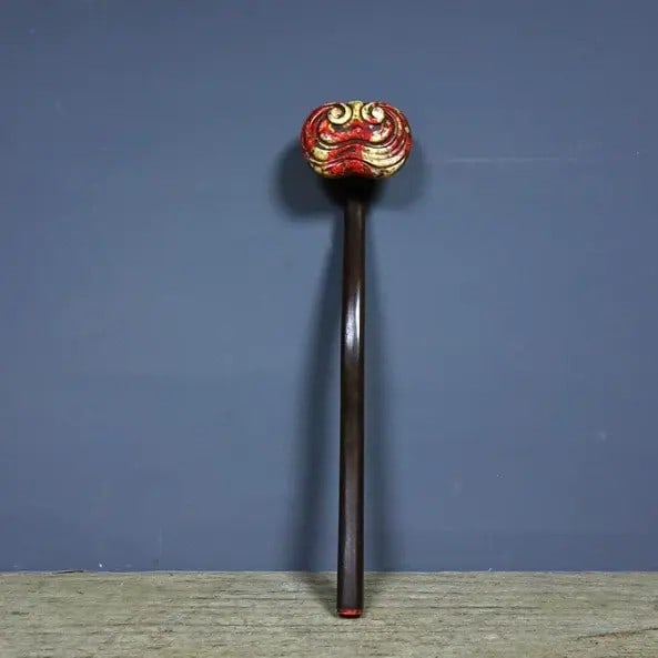 A fine Qing Dynasty sandalwood ornament with jade ruyi inlaid on both sides: Qing Dynasty sandalwood finely crafted with jade ruyi ornaments inlaid on both sidesSIZE:L:26cm W:6cm H:4cm W:100g(The Dimensions Of All Batches Are Manually Measured.If You Need More Detailed Informa