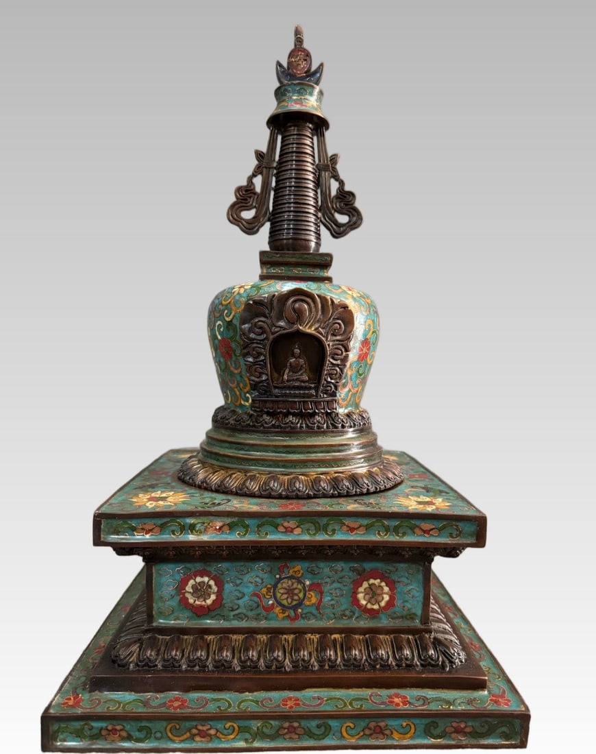 A beautiful Qing Dynasty copper-bodied cloisonn?? enamel relic-shaped pagoda: Qing Dynasty bronze-bodied cloisonne enamel cloisonne Tibetan pagoda relicSIZE:L:25cm W:25cm H:43cm W:6.4kg(The Dimensions Of All Batches Are Manually Measured.If You Need More Detailed Information, P