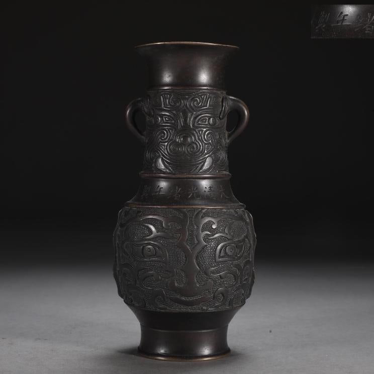 A fine Qing Dynasty incense vase with a finely cast bronze body and beast-face motif (1 of 9)