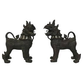 Pair of Bronze Chinese Foo Dogs (1 of 5)