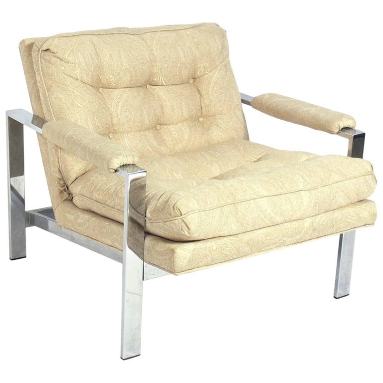 Milo Baughman Clean Lined Chrome Lounge Chair: Clean lined chrome chair designed by Milo Baughman, American, circa 1960s. Furniture items are too large to ship via a common carrier like UPS or FedEx. They will need to go with a blanket wrap shippe