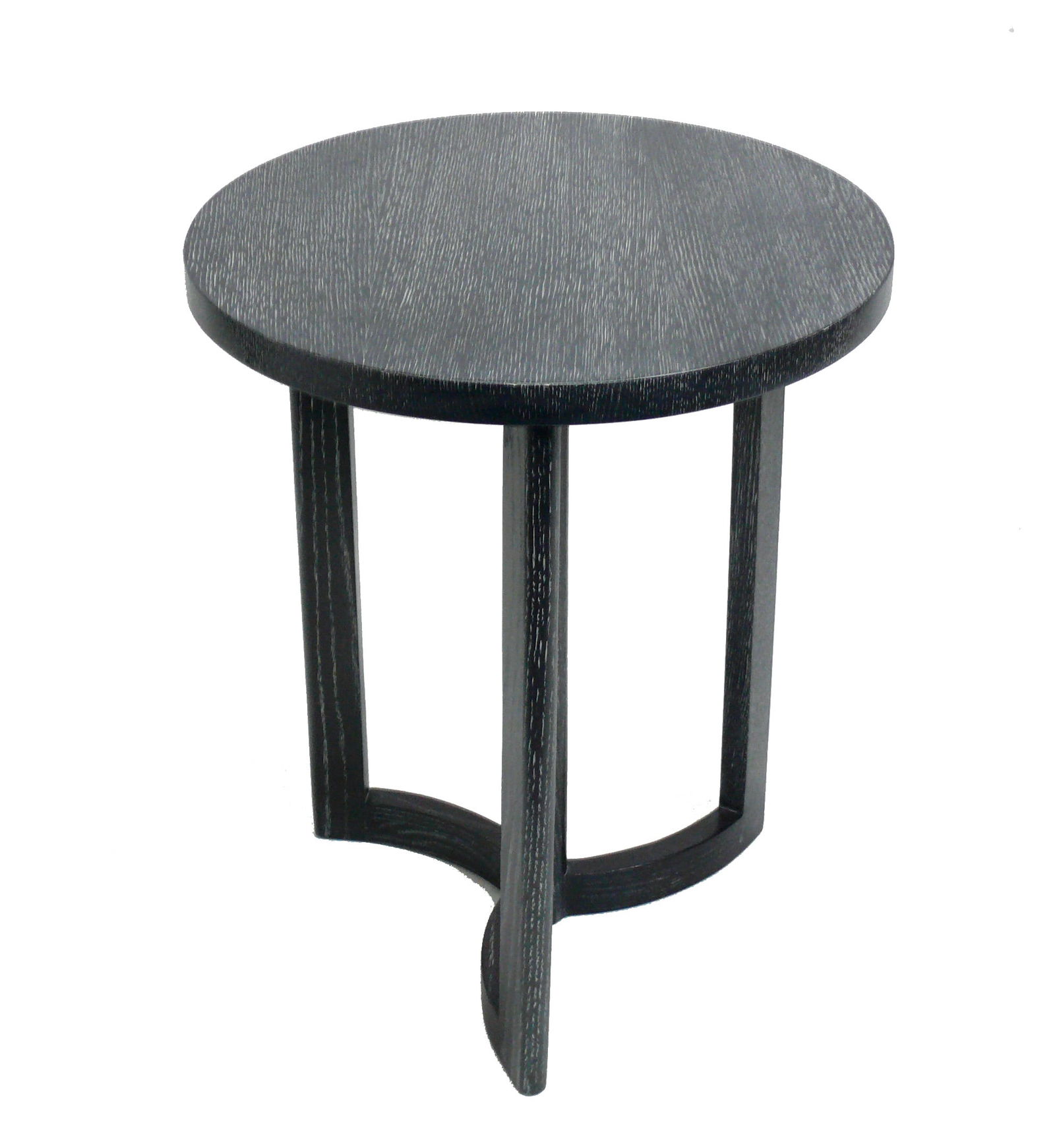 Black Limed Oak Propeller Table in the manner of Samuel Marx: Elegant Black Stained Limed Oak End Table, in the manner of Samuel Marx, American, circa 1940s. It is a versatile size and can be used as an end or side table, or between a pair of chairs, or as a nig