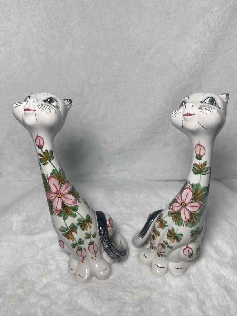 Mancioli Italian Pottery Long Neck Cat set (1 of 2)