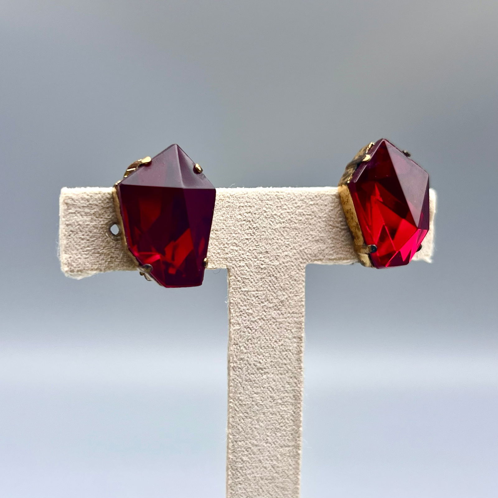 Vintage Sculptural Red Glass Clip-On Earrings with Asymmetrical Faceted Stones (1 of 5)