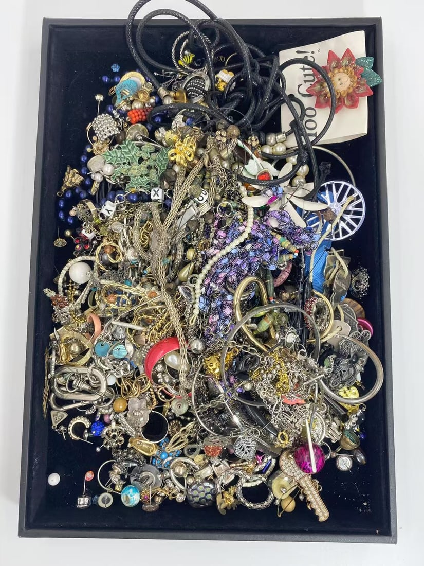3 LB Mixed Jewelry (Unsearched / As-Is, Tray Not Included) (1 of 1)