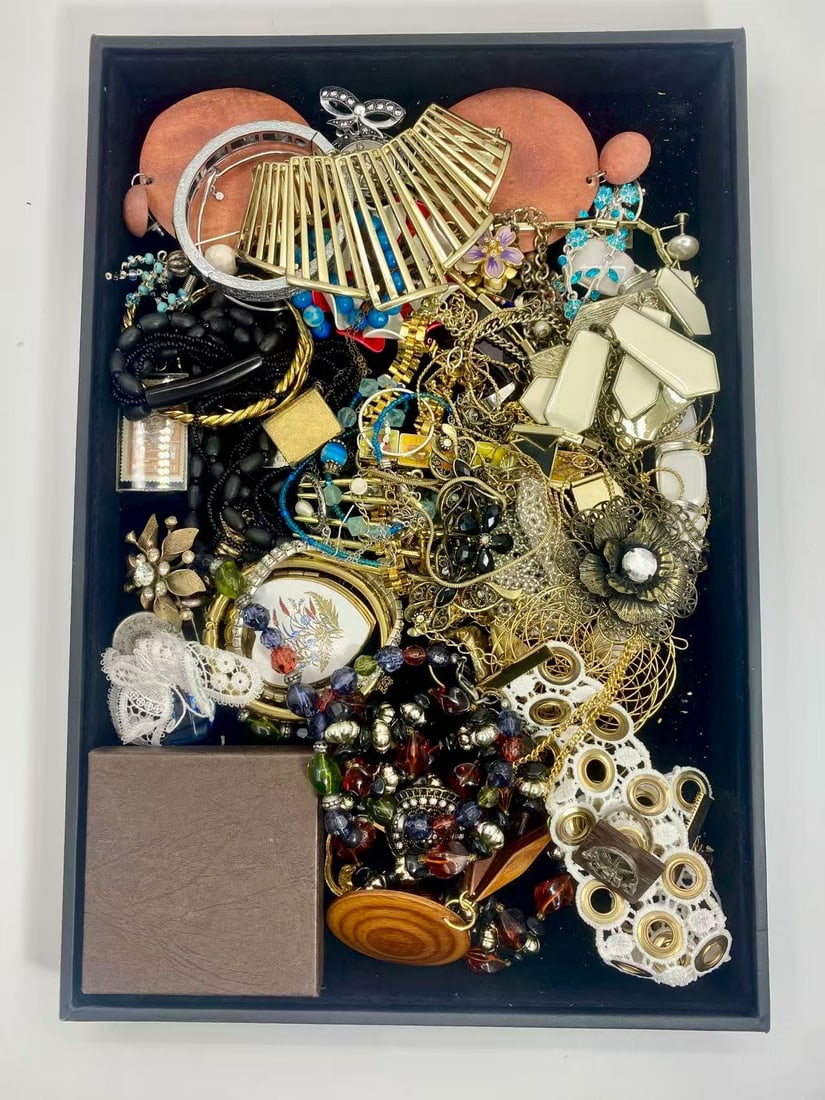2 LB Unserached Jewelry Lot (As-Is, Tray Not Included): Assorted jewelry lot including necklaces, bracelets, earrings, pendants, and beaded pieces in various materials and styles. Contents are unsearched, unexamined, and untested, and are sold as-is. Items