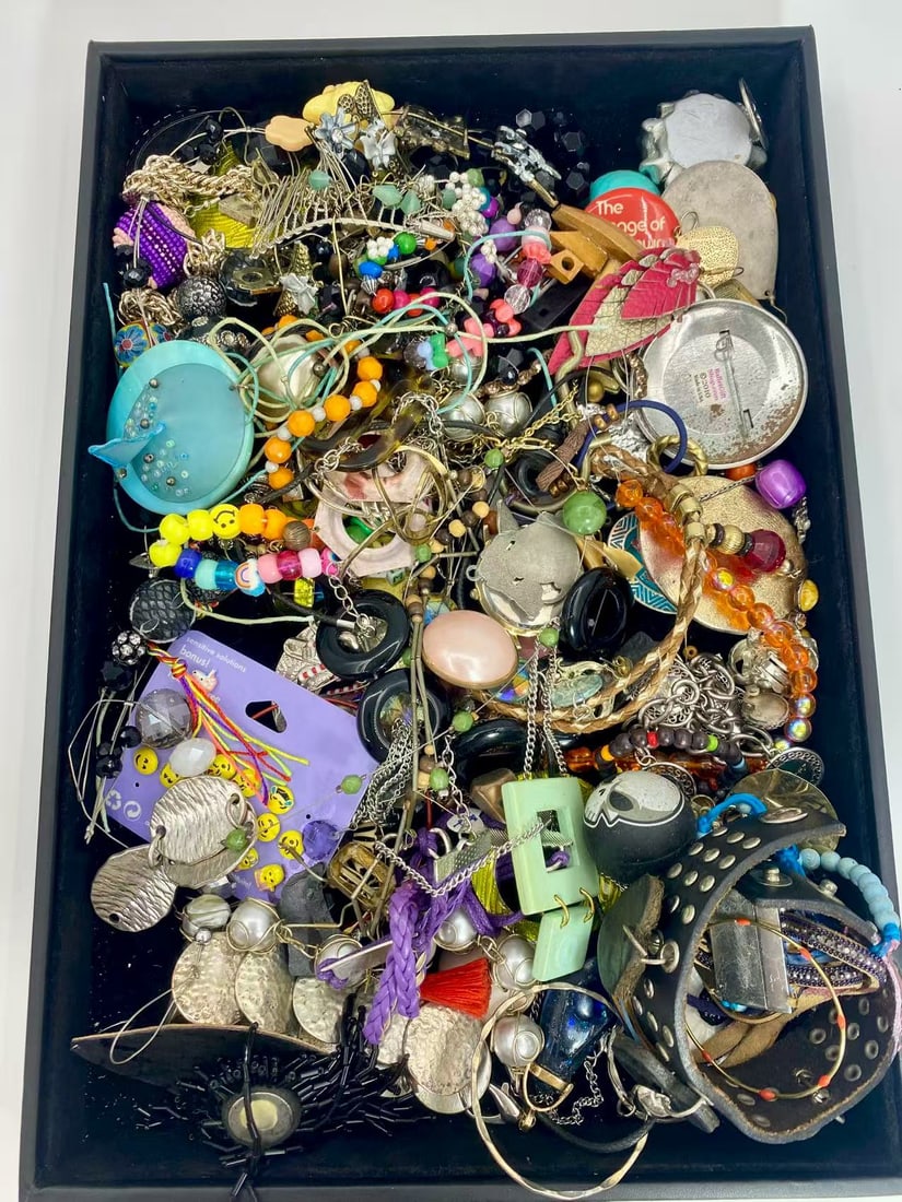 3 LB Mixed Jewelry (Unsearched / As-Is, Tray Not Included) (1 of 1)