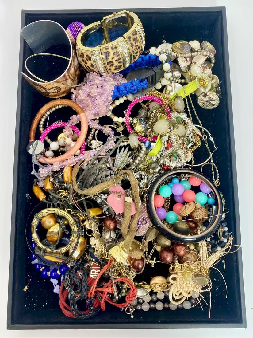 2 LB Unserached Jewelry Lot (As-Is, Tray Not Included): Assorted costume jewelry lot including necklaces, bracelets, earrings, pendants, and beaded pieces in various materials and styles. Contents are unsearched, unexamined, and untested, and are sold as-i