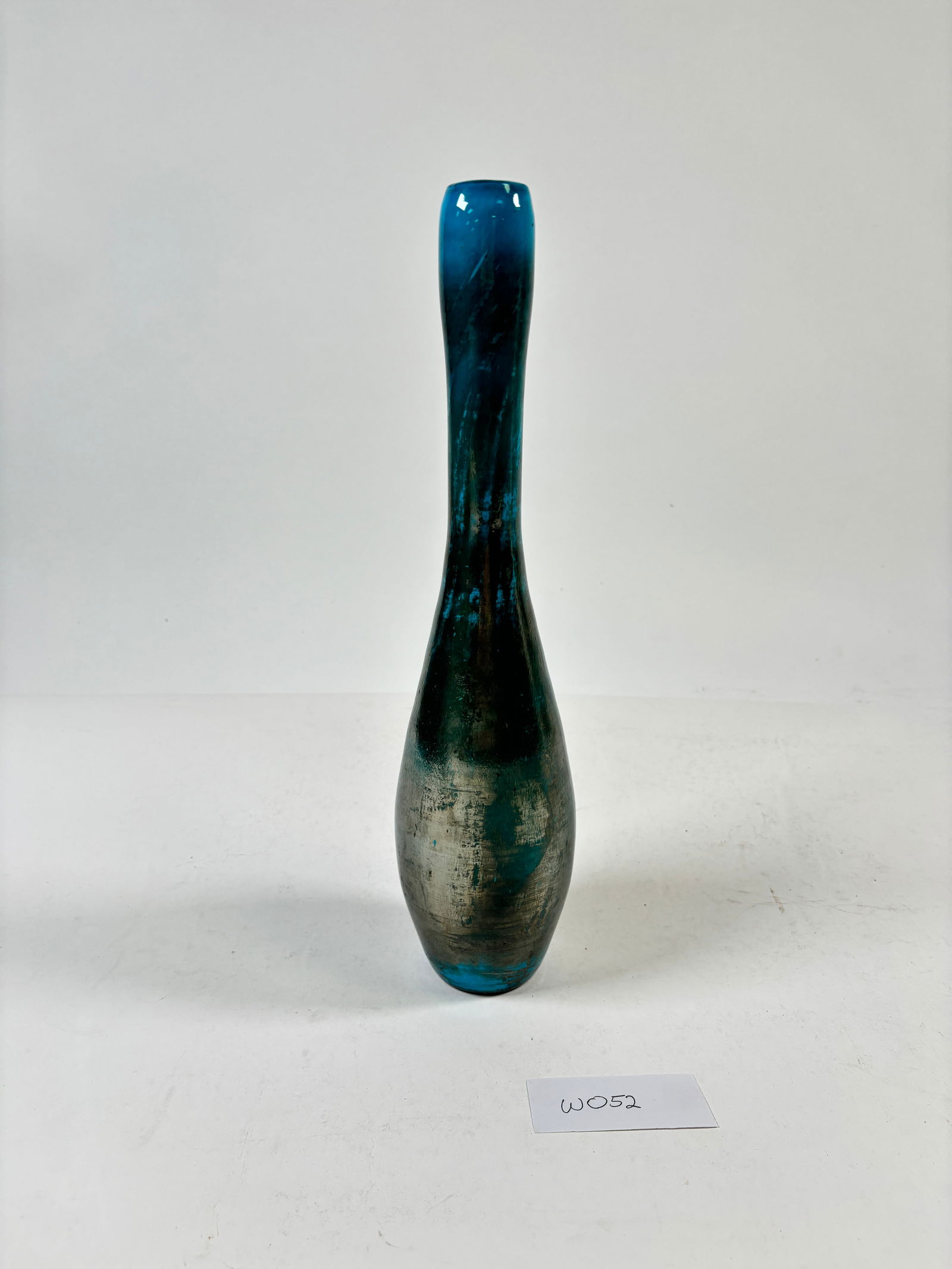 Vintage Gold and Blue Finish Glass Tall Vase: Vintage Gold Detail, Blue Finish Glass Tall Vase- Sold as-is, condition varies. See photos for details.