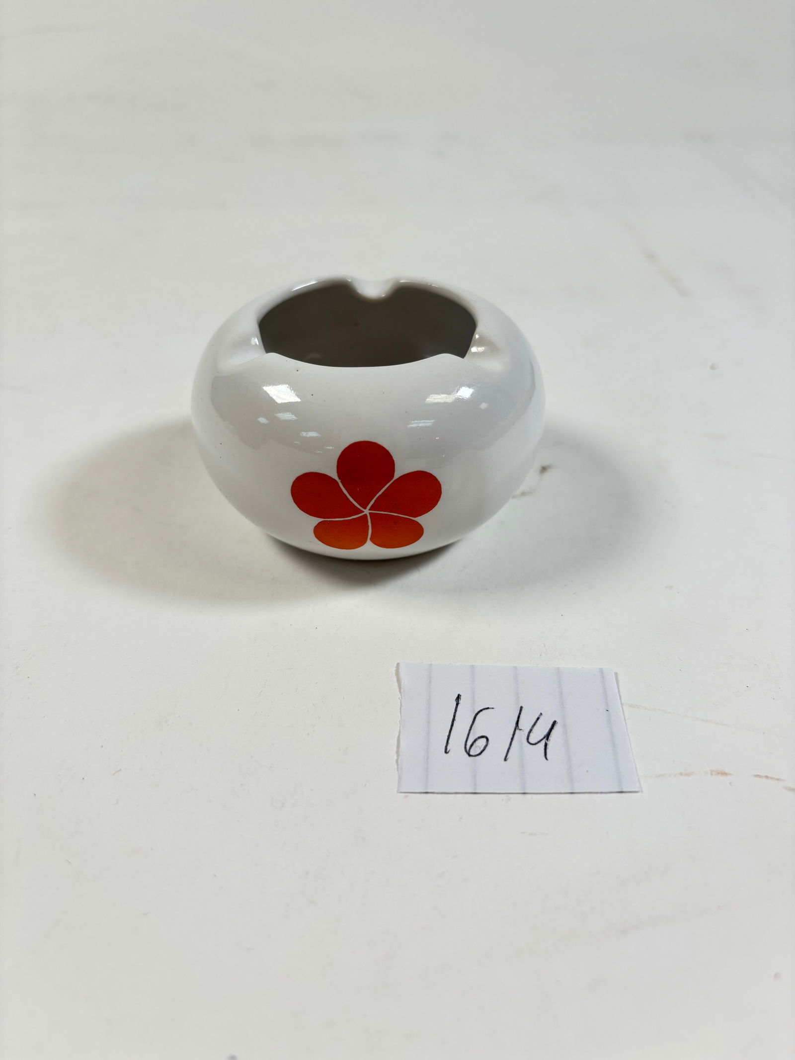 Vintage Tall Ceramic Ashtray White, Orange/ Red Flower -Japan (1 of 3)