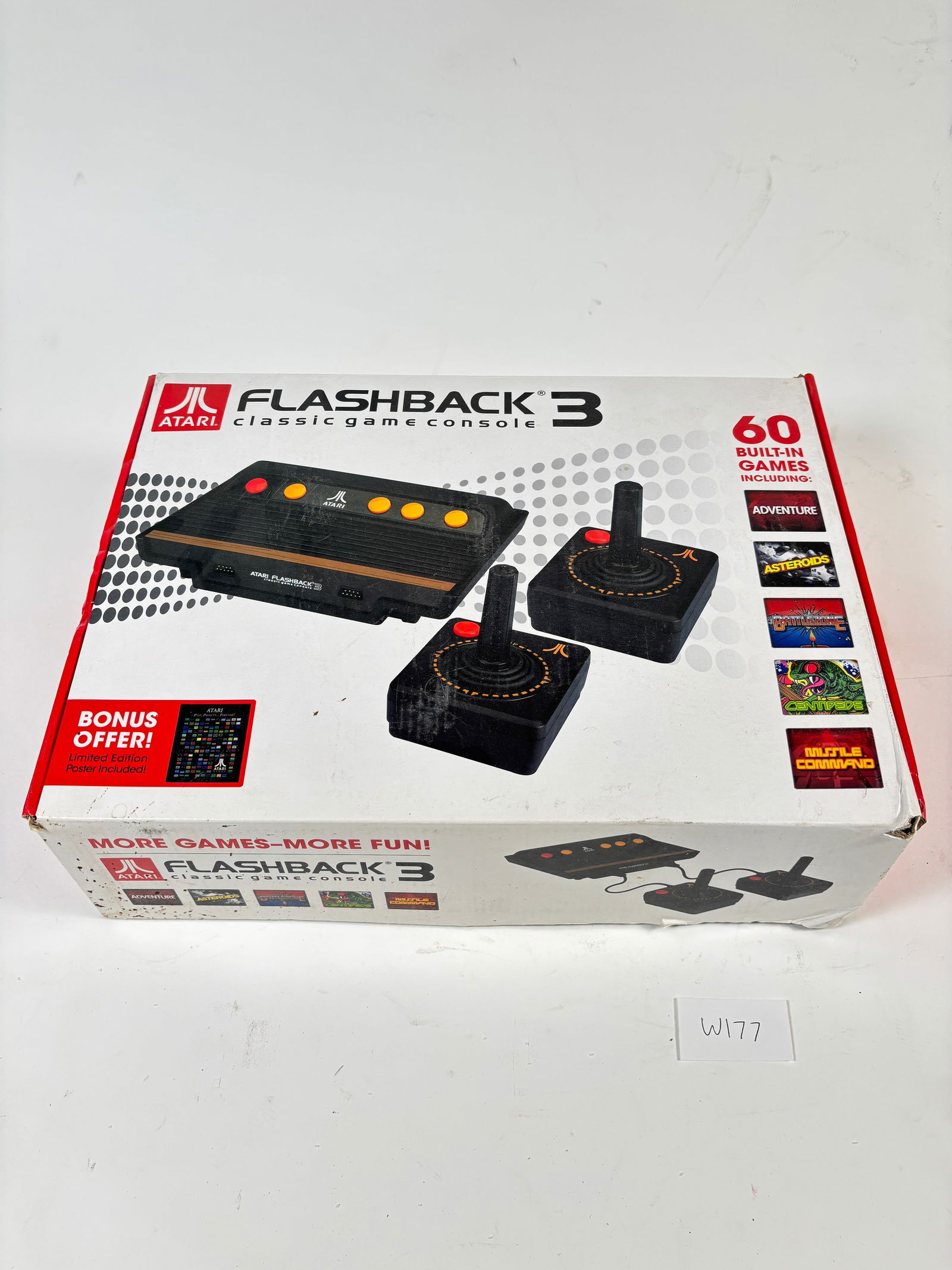 Atari Flashback 3 Classic Game Console (1 of 4)