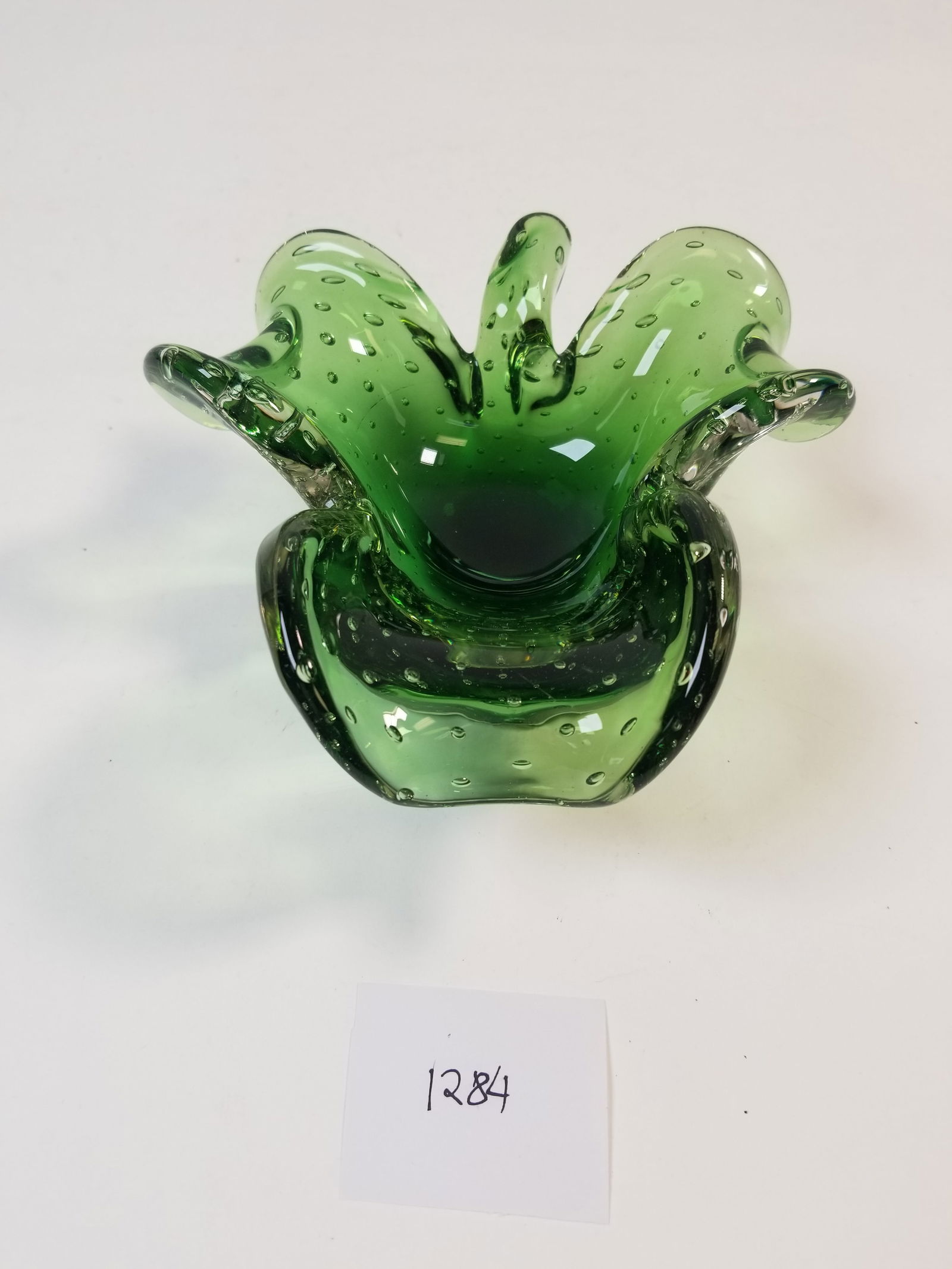 Murano Style Green Glass Three Leaf Clover Candy Bowl (1 of 4)