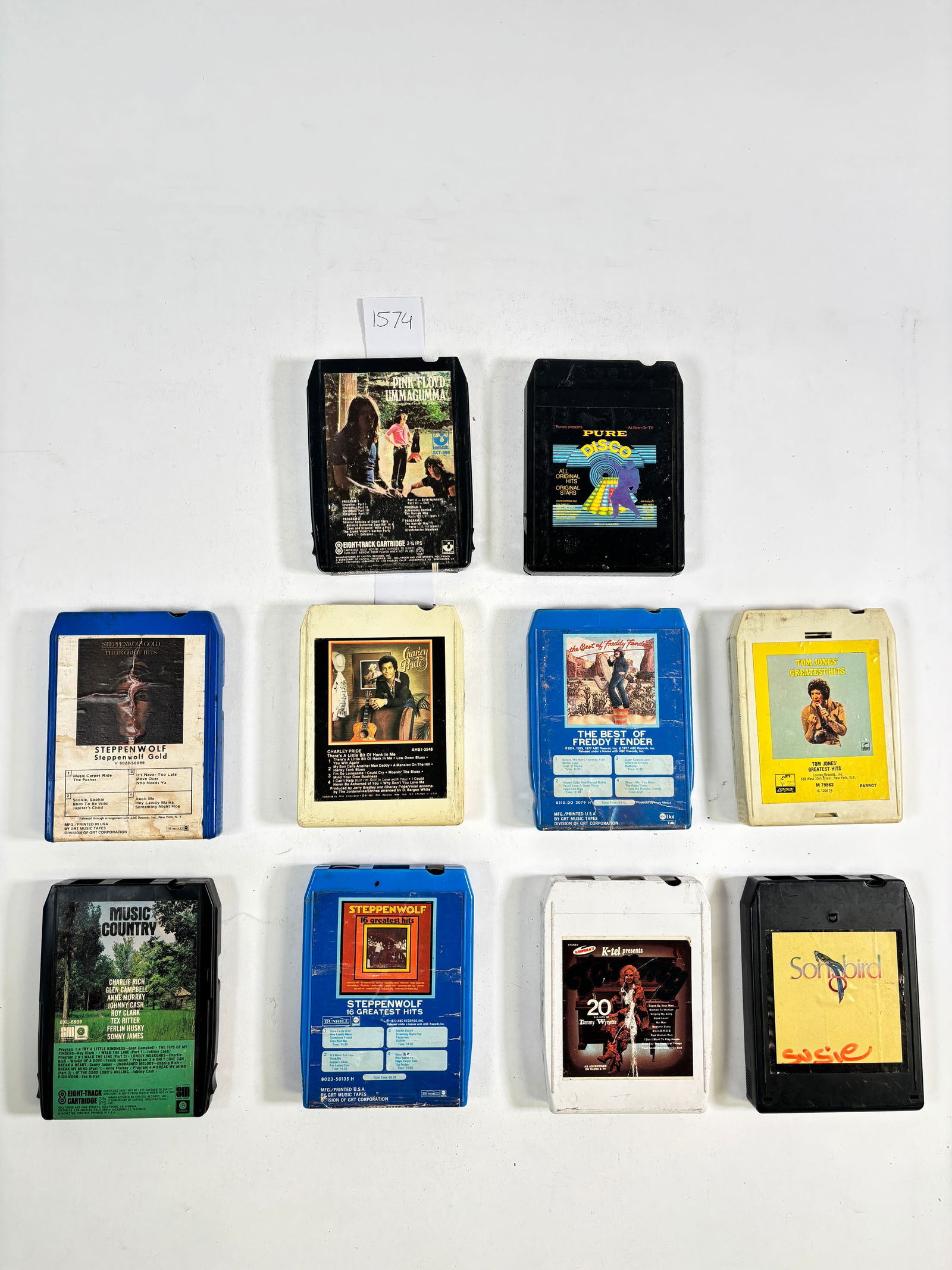 Assorted Vintage 8-Track Tapes Set of 10 Pink Floyd & More (1 of 2)
