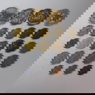 Assortemnt of No Cash Value Coins Set of 21...: (Recovery coins, Meter Tokens, Play Money). Assortment of no cash value coins. Sold as-is. Authenticity not guaranteed, as we are not experts. No liability assumed. Please review photos carefully befo