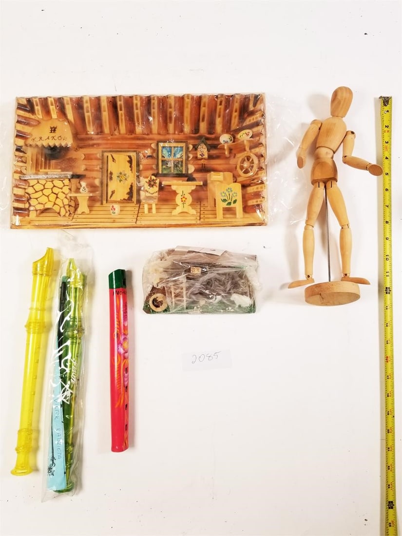 Creative Bundle: Wooden Cabin decor, Artists... (1 of 8)