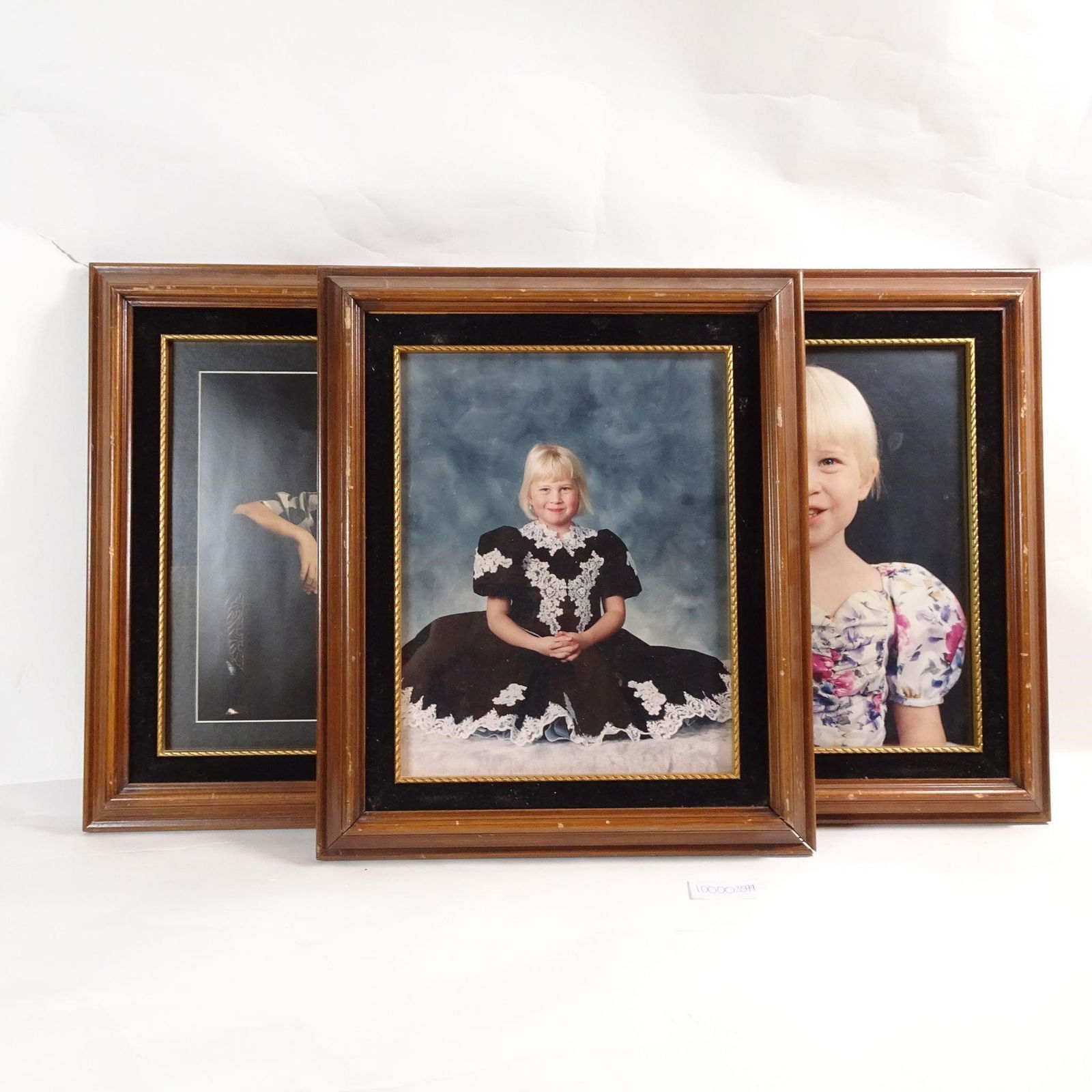 Set of 3 Vintage Wooden Frames (1 of 5)