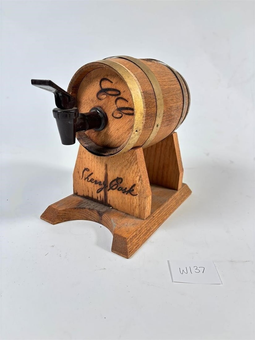 Vintage Small Oak Beer Barrel on a Stand (1 of 4)