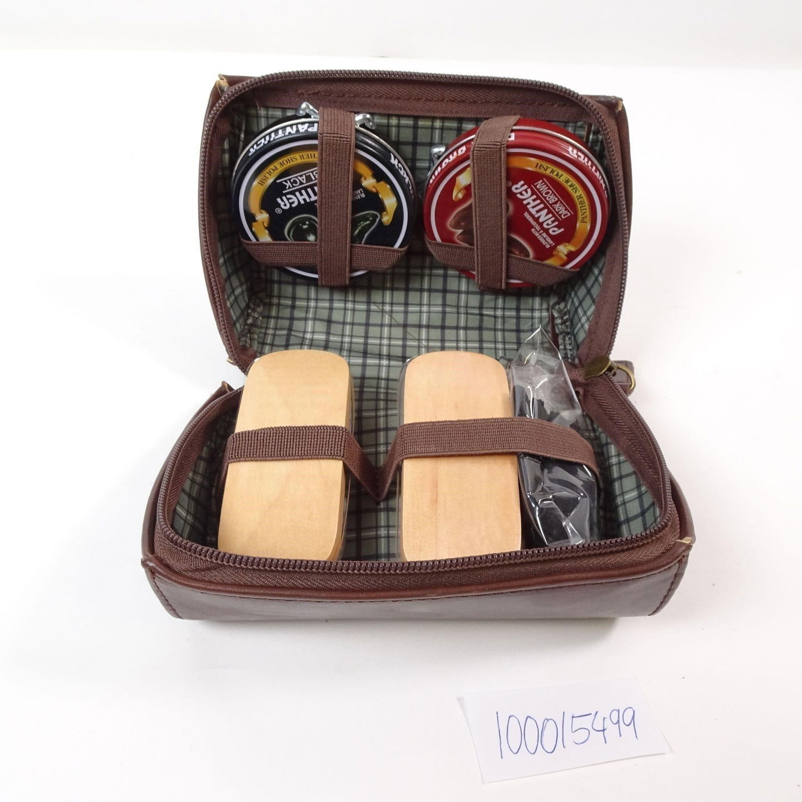 Shoe Shine Kit in Leather Carrying Case (1 of 3)