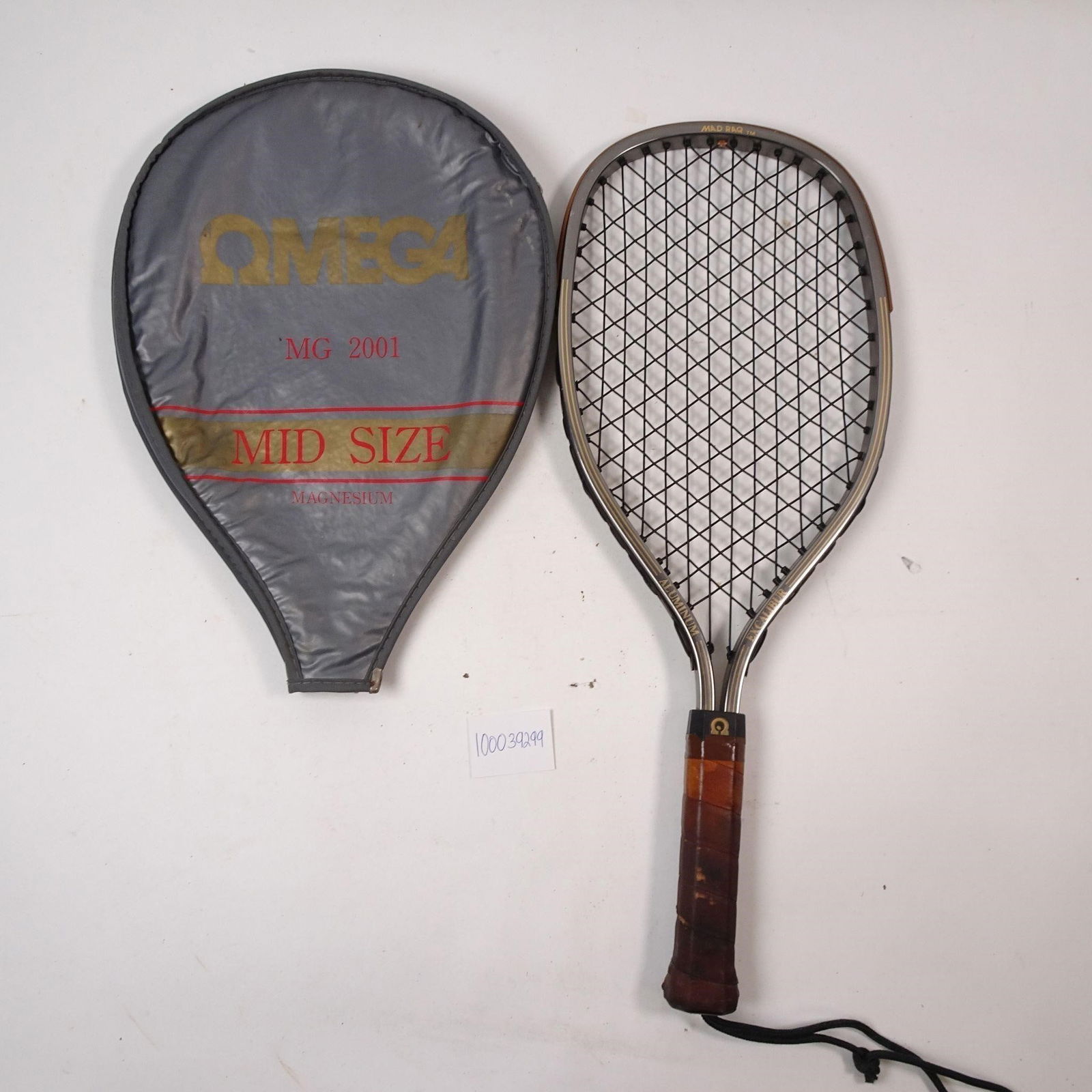 Vtg Omega Mad Raq Racquet with Cover (1 of 4)