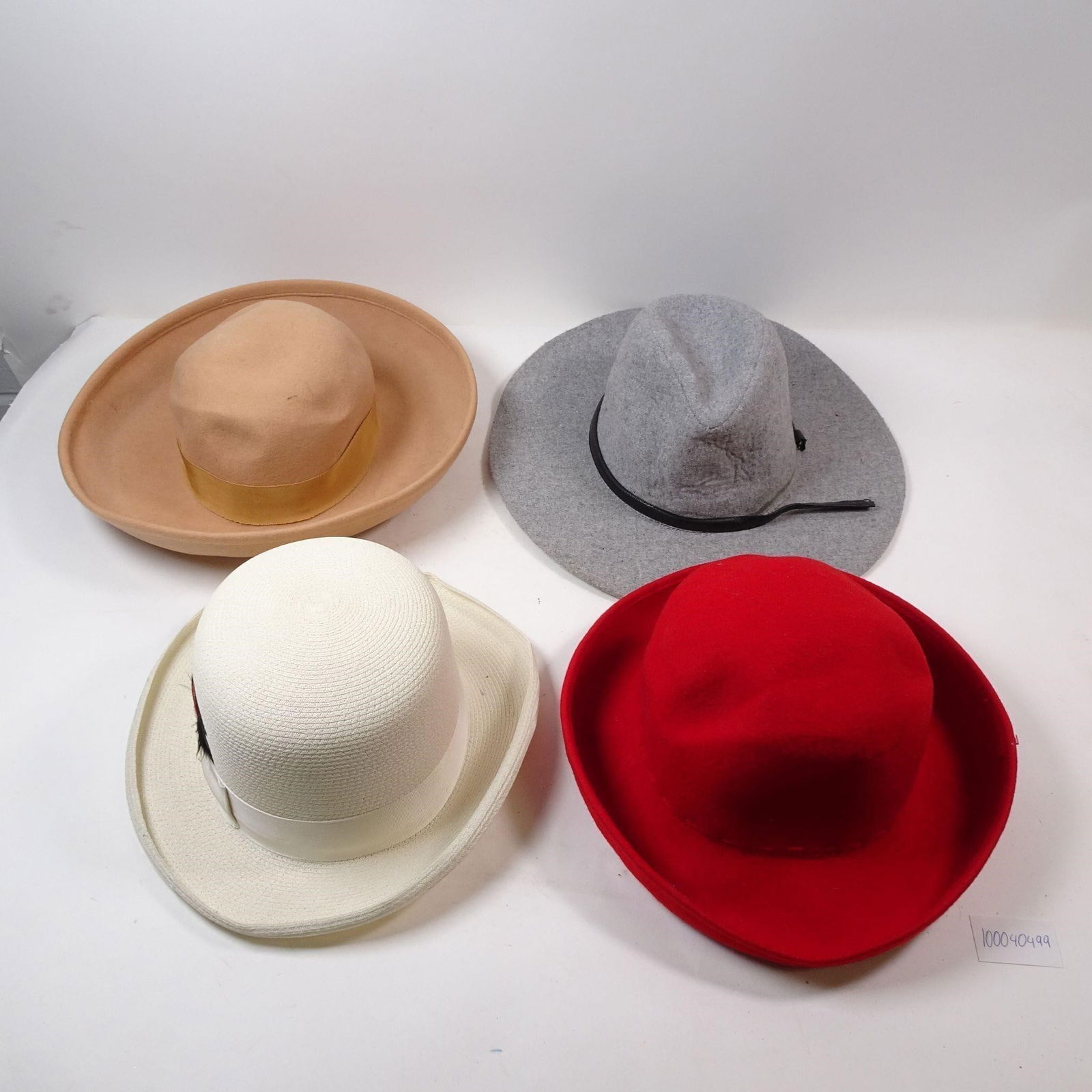 Set of 4 Hats: Wool, Derby Hat (1 of 14)
