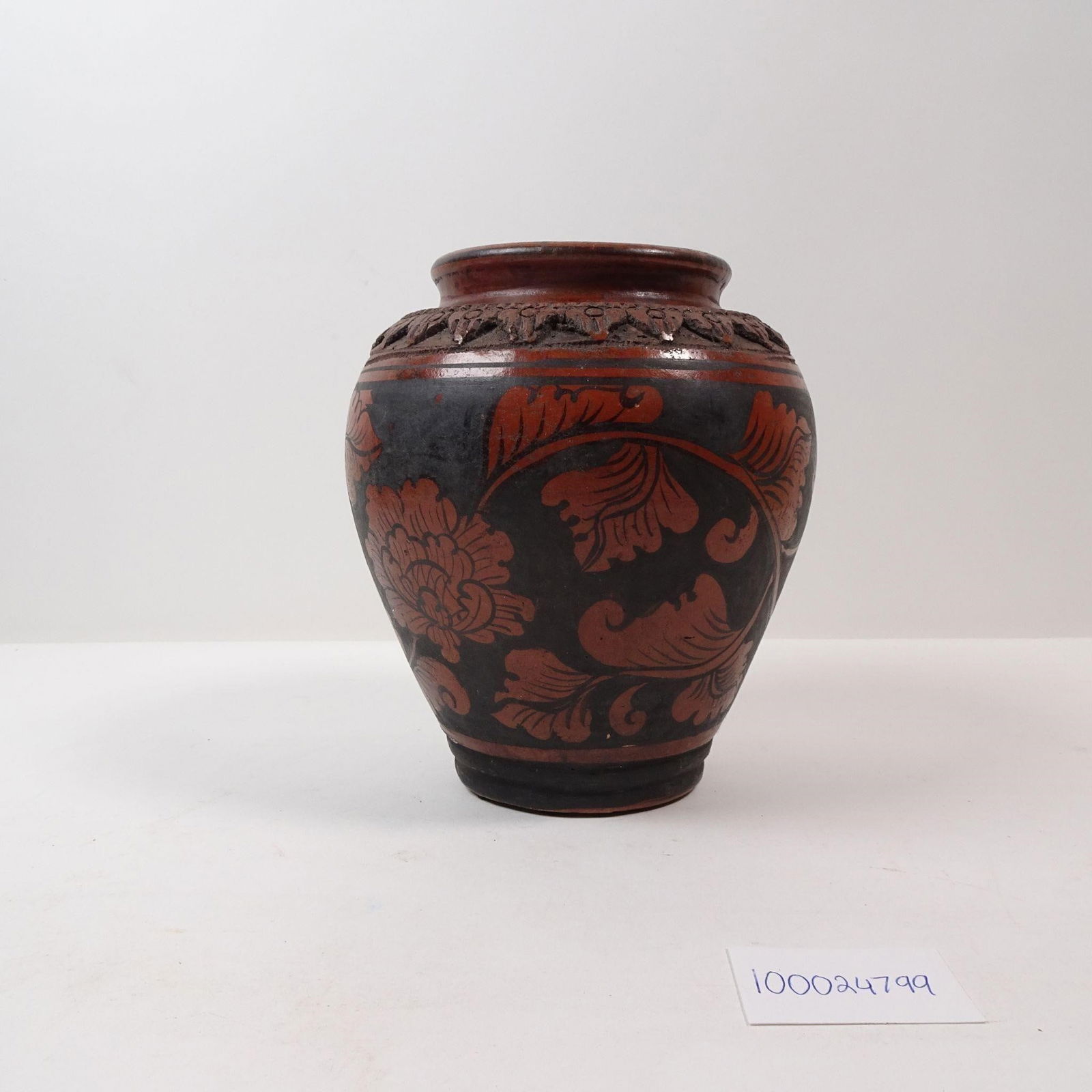 Terracotta Redware Matte Black Vase (1 of 4)