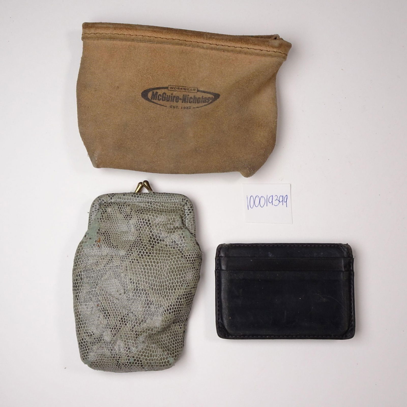 Set of 3 Pouches (1 of 2)